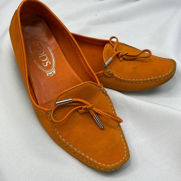 Tod's Shoes - Sz7.5 TOD’S loafers orange leather